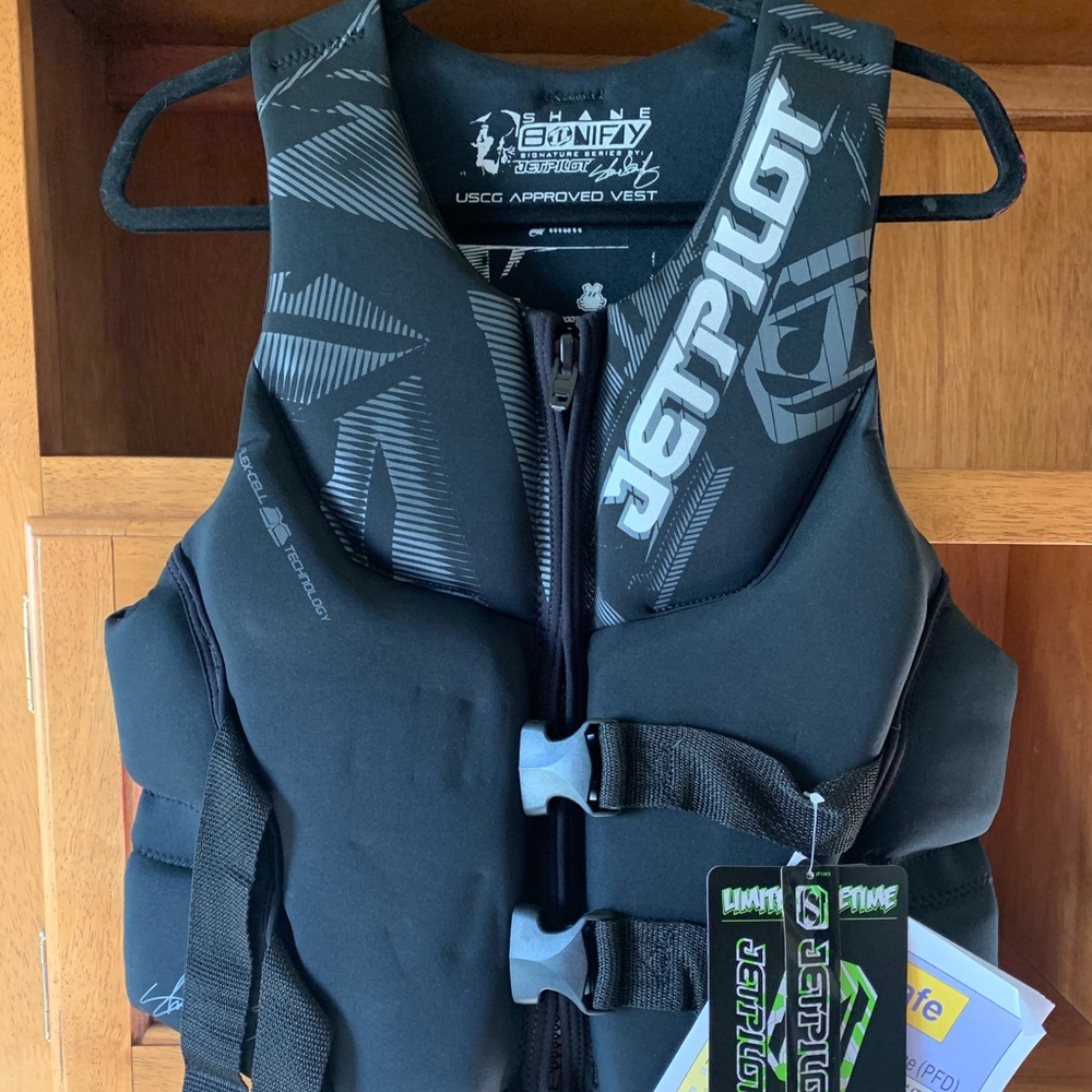 NWT Shane Bonifay Jet pilot life jacket men’s sm